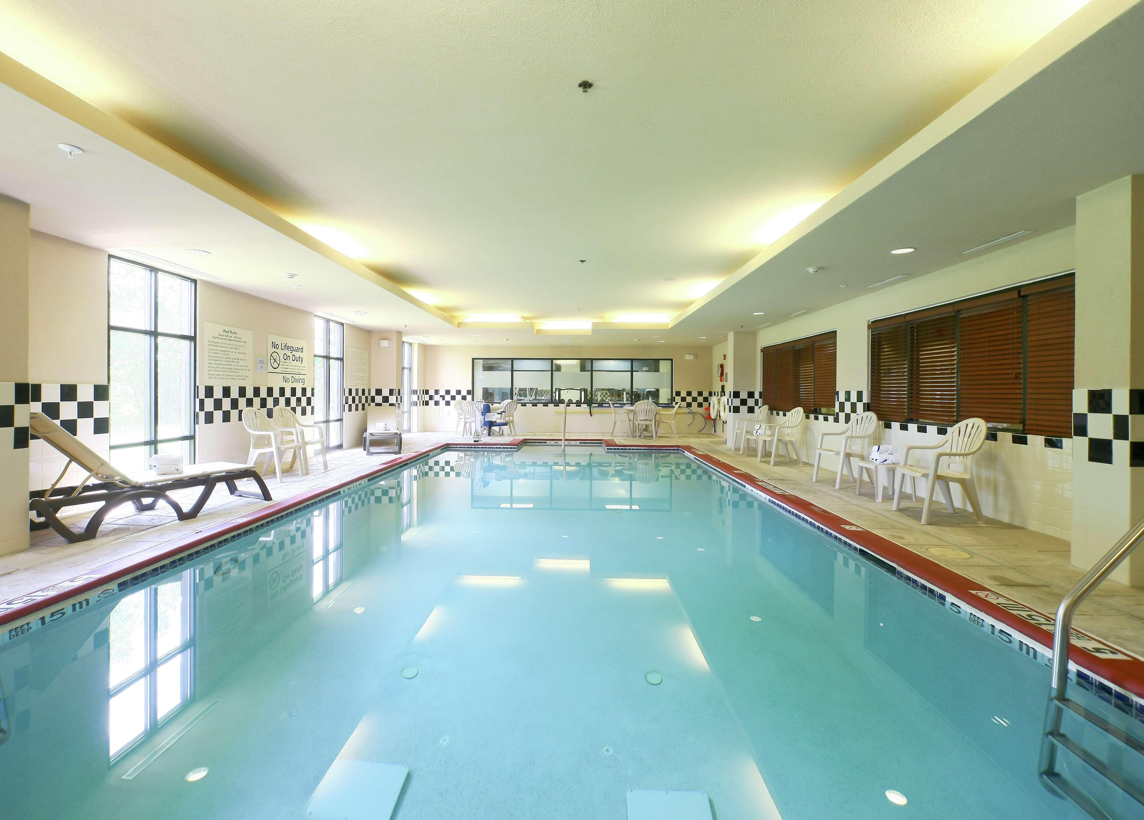 Hampton Inn North Brunswick Nj Eksteriør billede