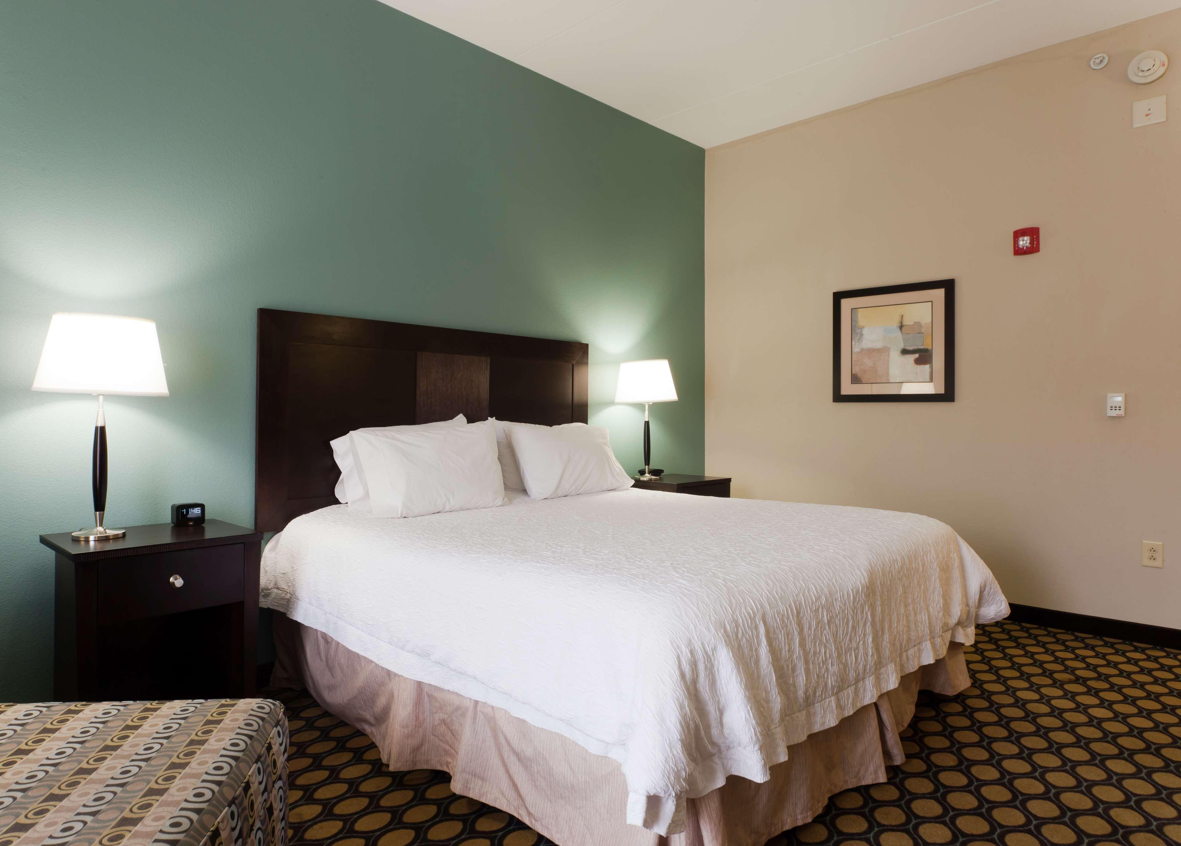 Hampton Inn North Brunswick Nj Eksteriør billede